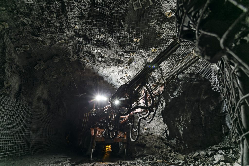 Excavation tool inside tunnel in underground mining