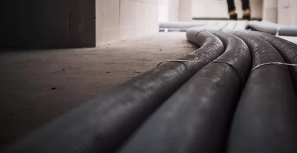Air circulation and heat recovery pipelines